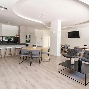 Inf42m- Modern Apartment, Families Only Estepona