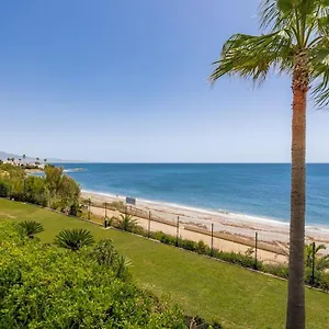 Luxury Three Bedroom At Estepona