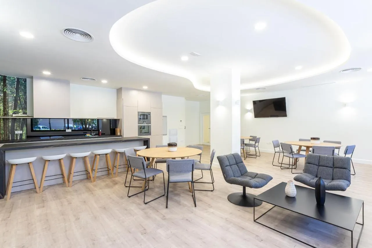 Green Infinity Luxury Apartment By Ghr Rentals Estepona
